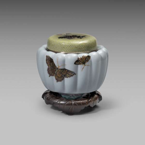 Chrysanthemum cloisonné enamel incense burner with butterflies